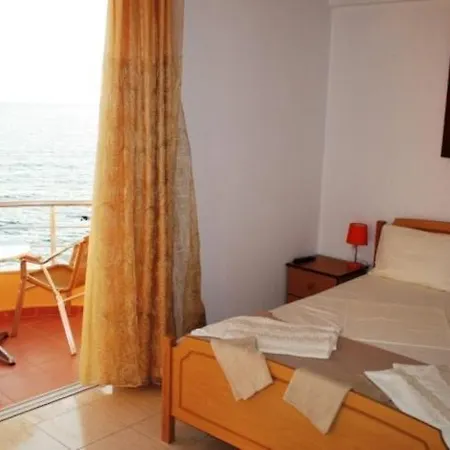 Mare Guest house Himare